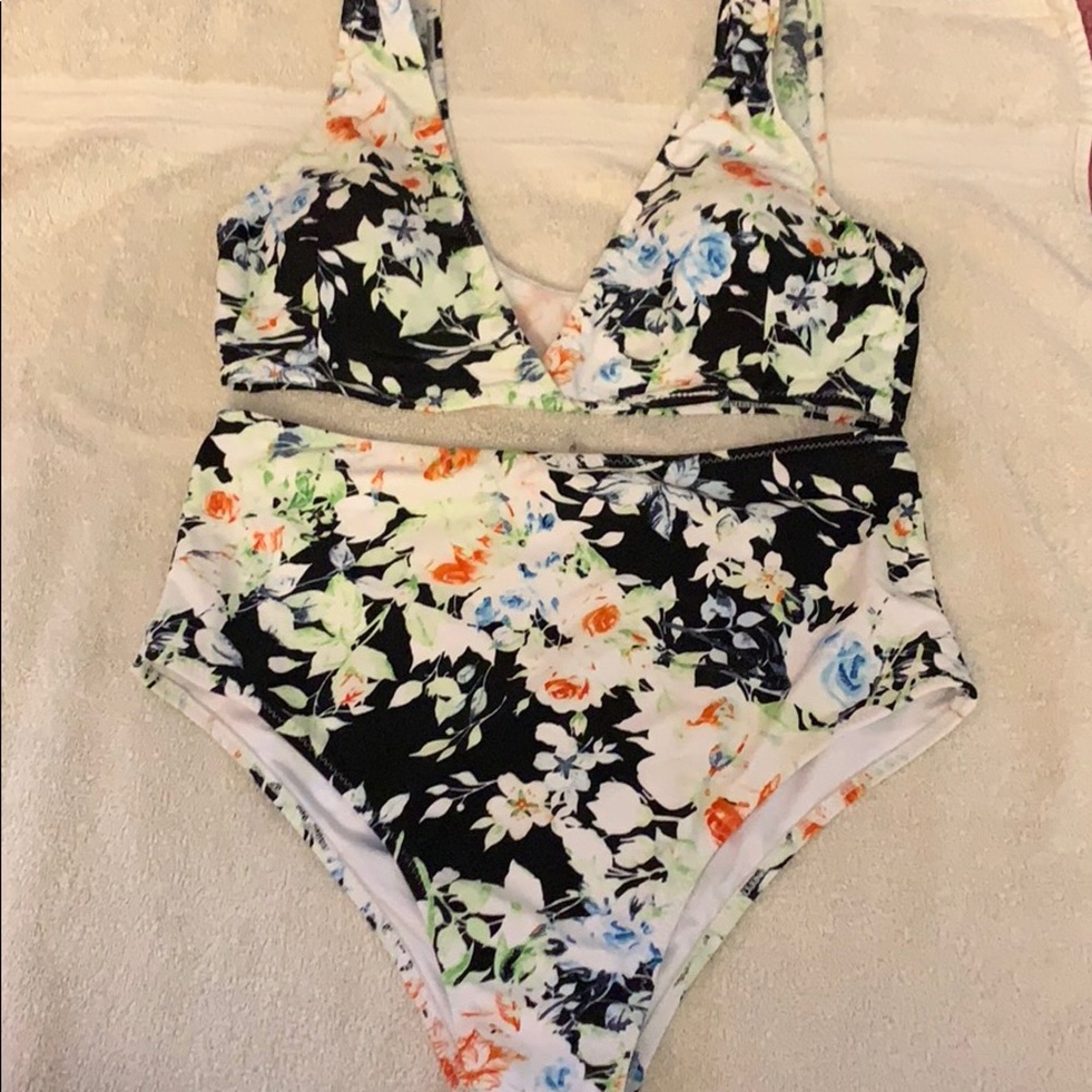 Cupshe suit